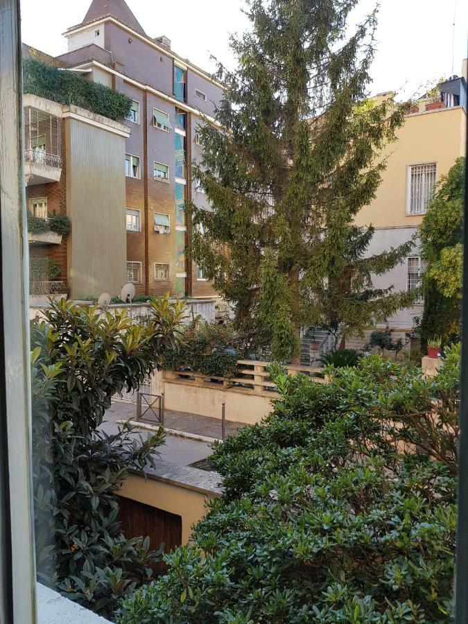Appartamento Luminoso Con Vista Su Villa Ada Ρώμη Εξωτερικό φωτογραφία